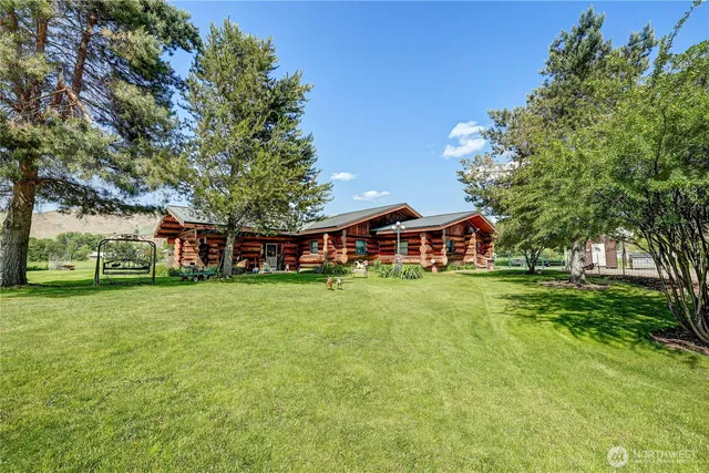 $695,000 | 2992 Highway 153, Twisp, WA 98856