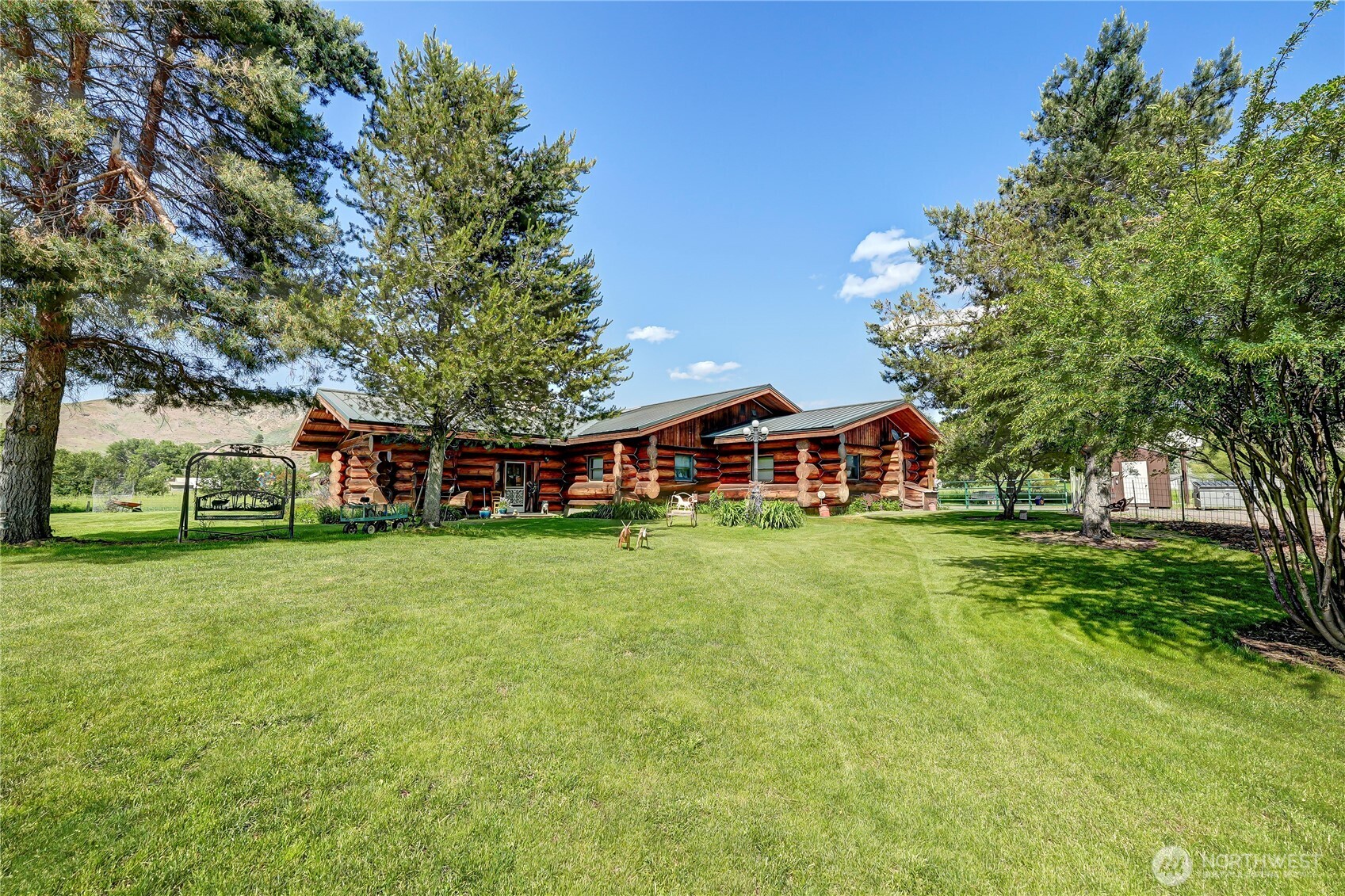 2992 Highway 153 Twisp, WA 98856 - Photo 2 of 40