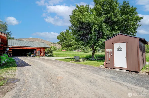 $695,000 | 2992 Highway 153, Twisp, WA 98856