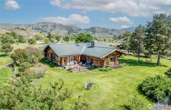 $695,000 | 2992 Highway 153, Twisp, WA 98856