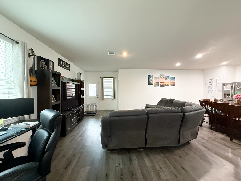 970 Harper Lane Bryan, TX 77803 - Photo 5 of 16