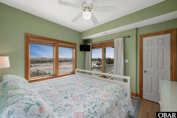 $1,100,000 | 41189 Yardarm Court, Avon, NC 27915