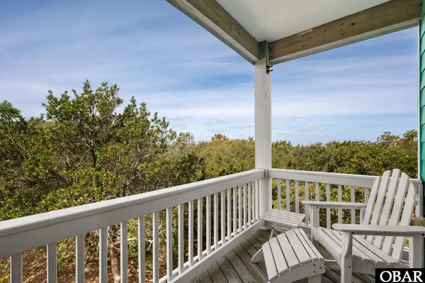 $1,100,000 | 41189 Yardarm Court, Avon, NC 27915