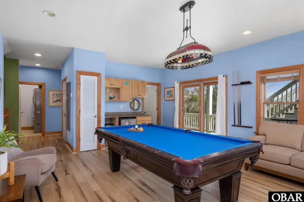 $1,100,000 | 41189 Yardarm Court, Avon, NC 27915