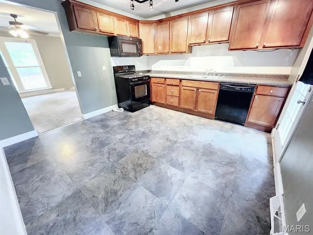 $220,000 | 225 Merriweather Lane, Fairview Heights, IL 62208