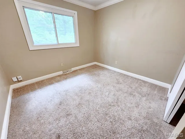 $220,000 | 225 Merriweather Lane, Fairview Heights, IL 62208