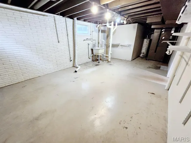 $220,000 | 225 Merriweather Lane, Fairview Heights, IL 62208