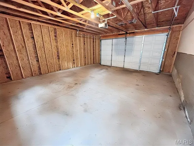 $220,000 | 225 Merriweather Lane, Fairview Heights, IL 62208