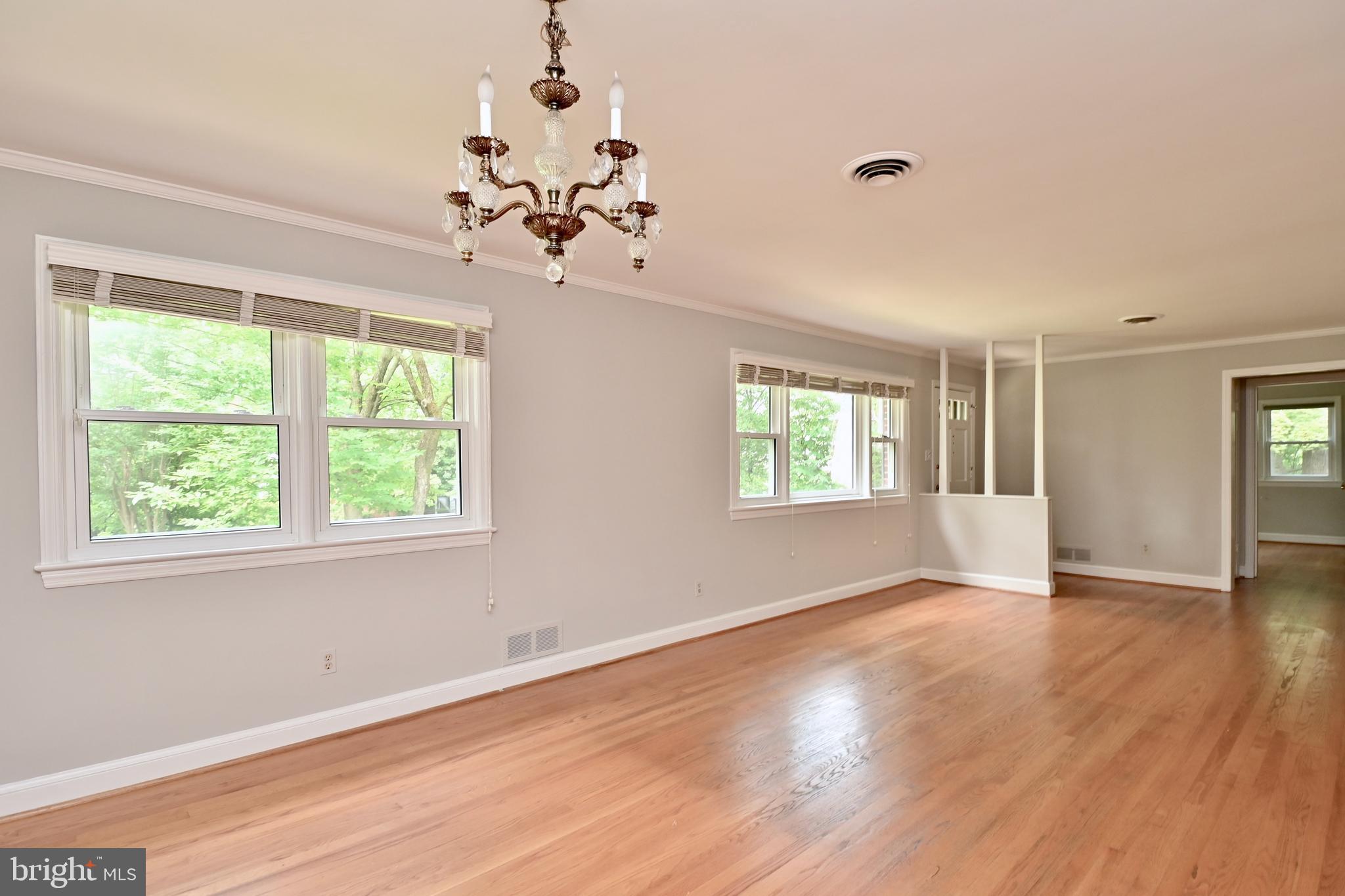 802 Ridge Place Falls Church, VA 22046 - Photo 11 of 59