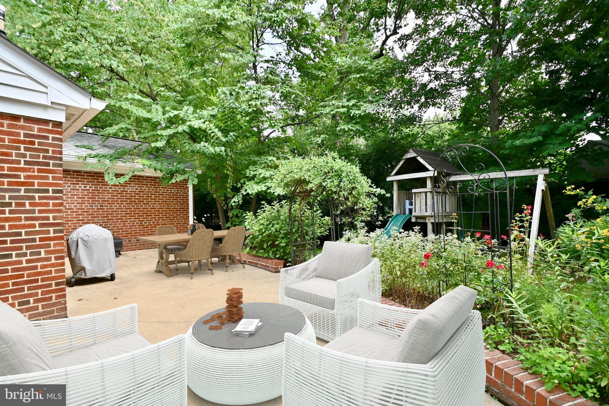 802 Ridge Place Falls Church, VA 22046 - Photo 44 of 59 Patio is virtually staged