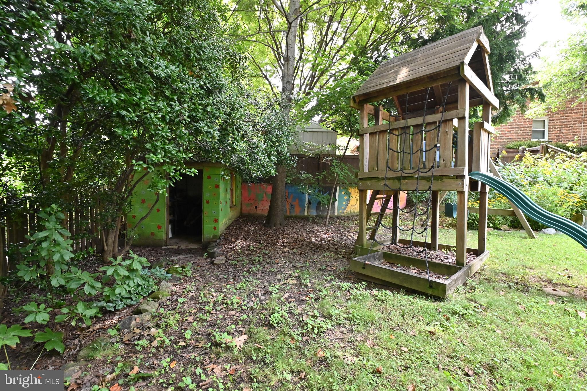 802 Ridge Place Falls Church, VA 22046 - Photo 51 of 59