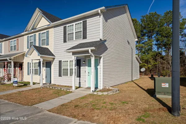 $1,325 | 2000 Grandeur Avenue, Jacksonville, NC 28546