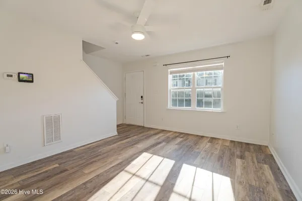 $1,325 | 2000 Grandeur Avenue, Jacksonville, NC 28546