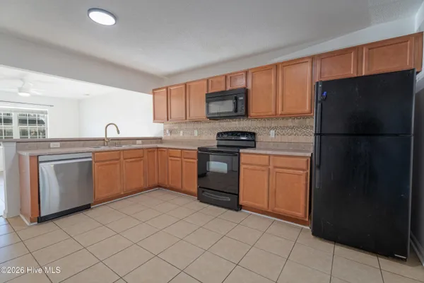 $1,325 | 2000 Grandeur Avenue, Jacksonville, NC 28546