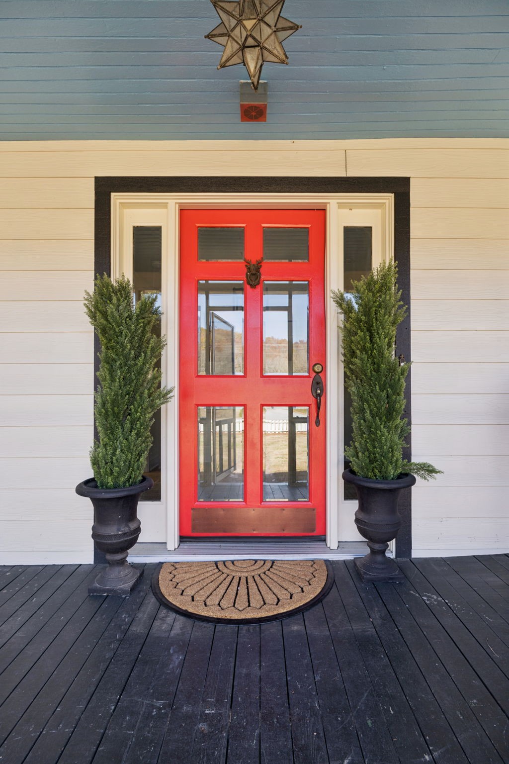 5467 Pinewood Road Franklin, TN 37064 - Photo 3 of 98 a front view of a house with a potted plant