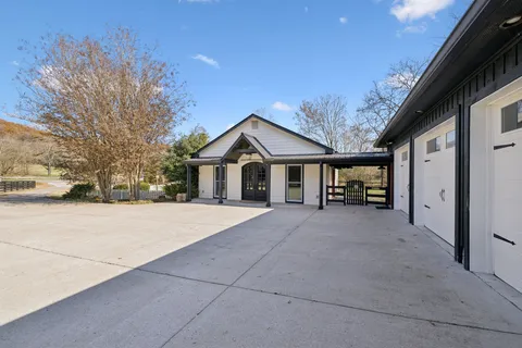 $2,250,000 | 5467 Pinewood Road, Franklin, TN 37064