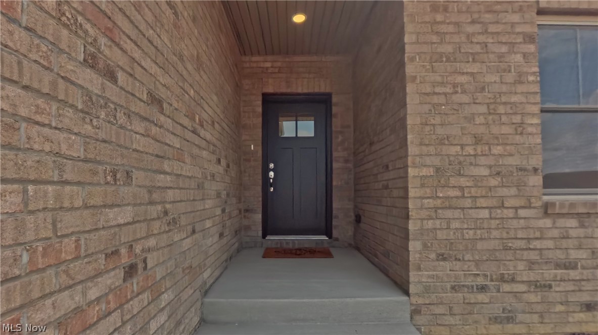 49101 Fairway Road East Liverpool, OH 43920 - Photo 3 of 30