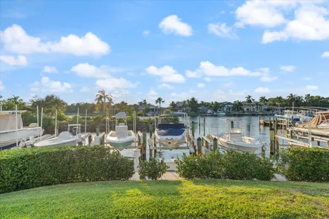 $2,750,000 | 602 Oak Harbour Drive, Juno Beach, FL 33408