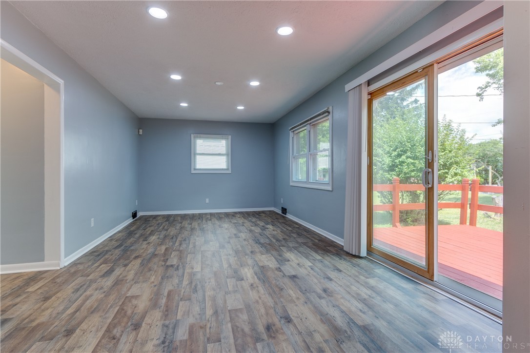 522 East 3rd Street Springfield, OH 45503 - Photo 6 of 43 Gallery Image 6