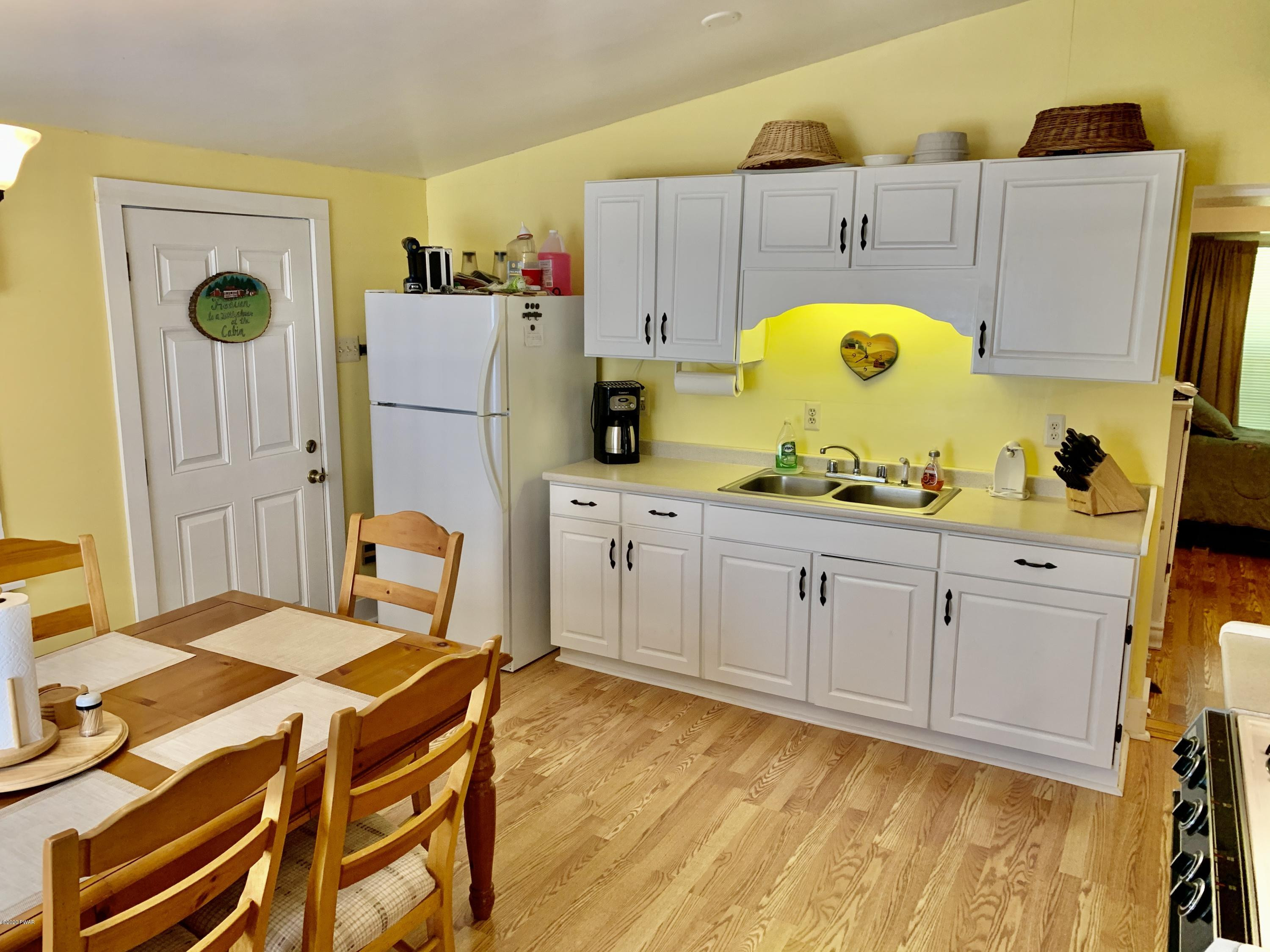 7 Billard Road Hawley, PA 18428 - Photo 10 of 42