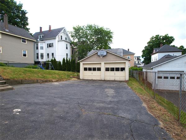 188 Walnut Street Clinton, MA 01510 - Photo 17 of 18 Gallery Image 17