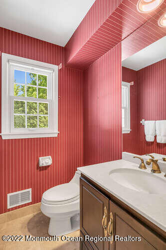 91 Lehigh Drive Lincroft, NJ 07738 - Photo 12 of 36 Half Bathroom