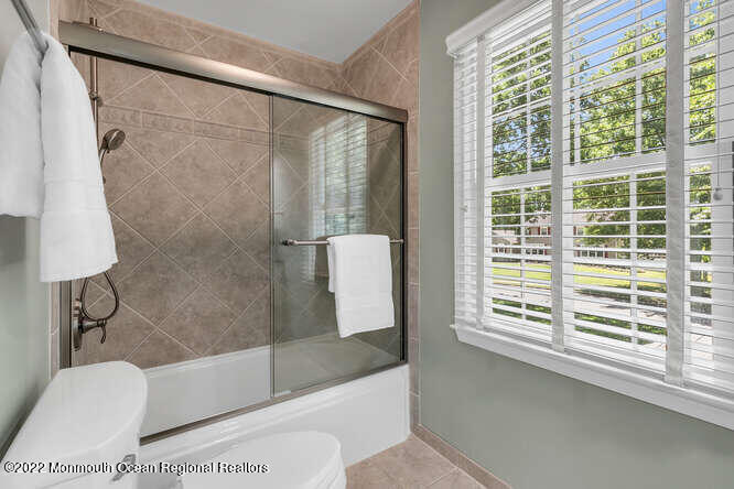 91 Lehigh Drive Lincroft, NJ 07738 - Photo 22 of 36 Main Bathroom