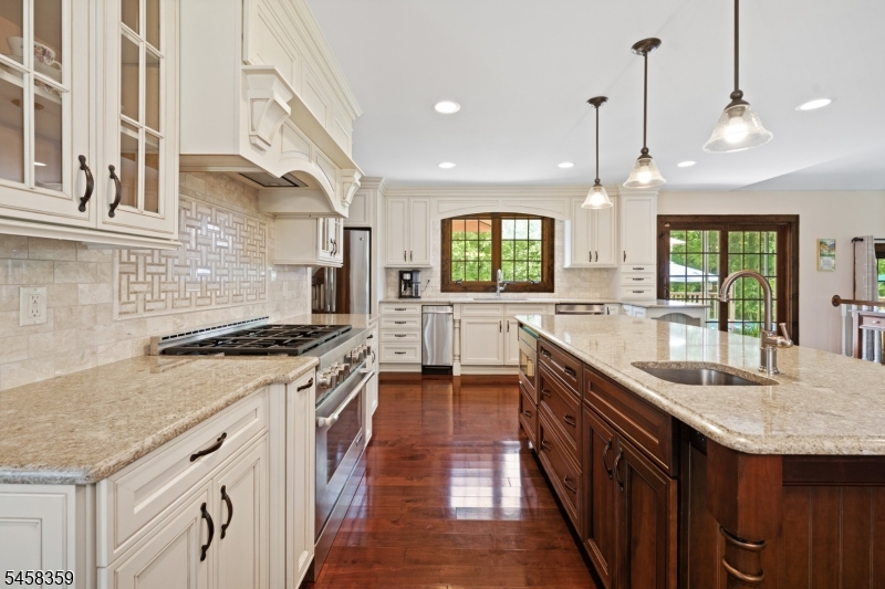 74 Grayrock Road Clinton, NJ 08809 - Photo 10 of 49 Gallery Image 10