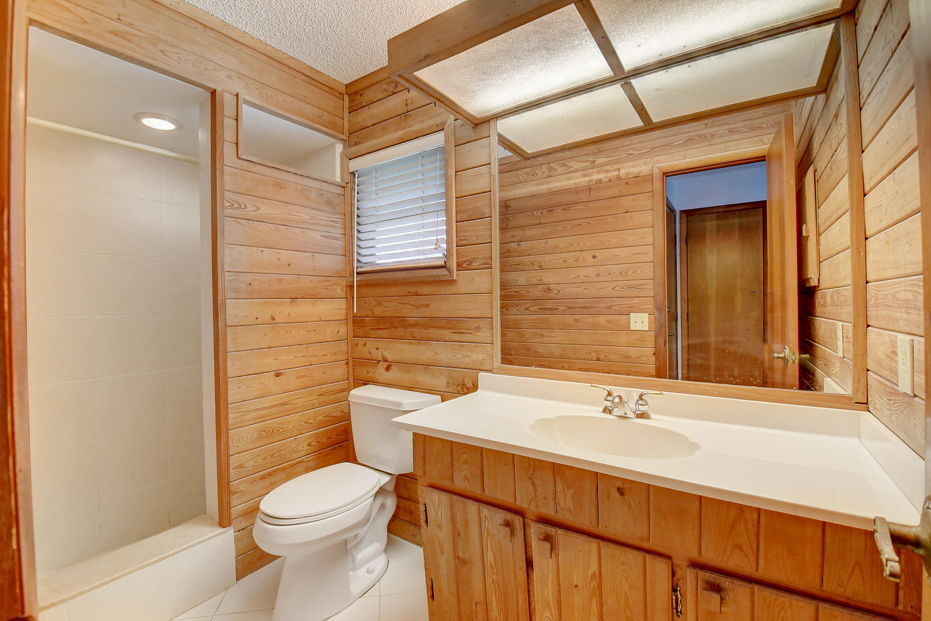 1023 Northwest 7th Street Boca Raton, FL 33486 - Photo 21 of 27 Primary Bath