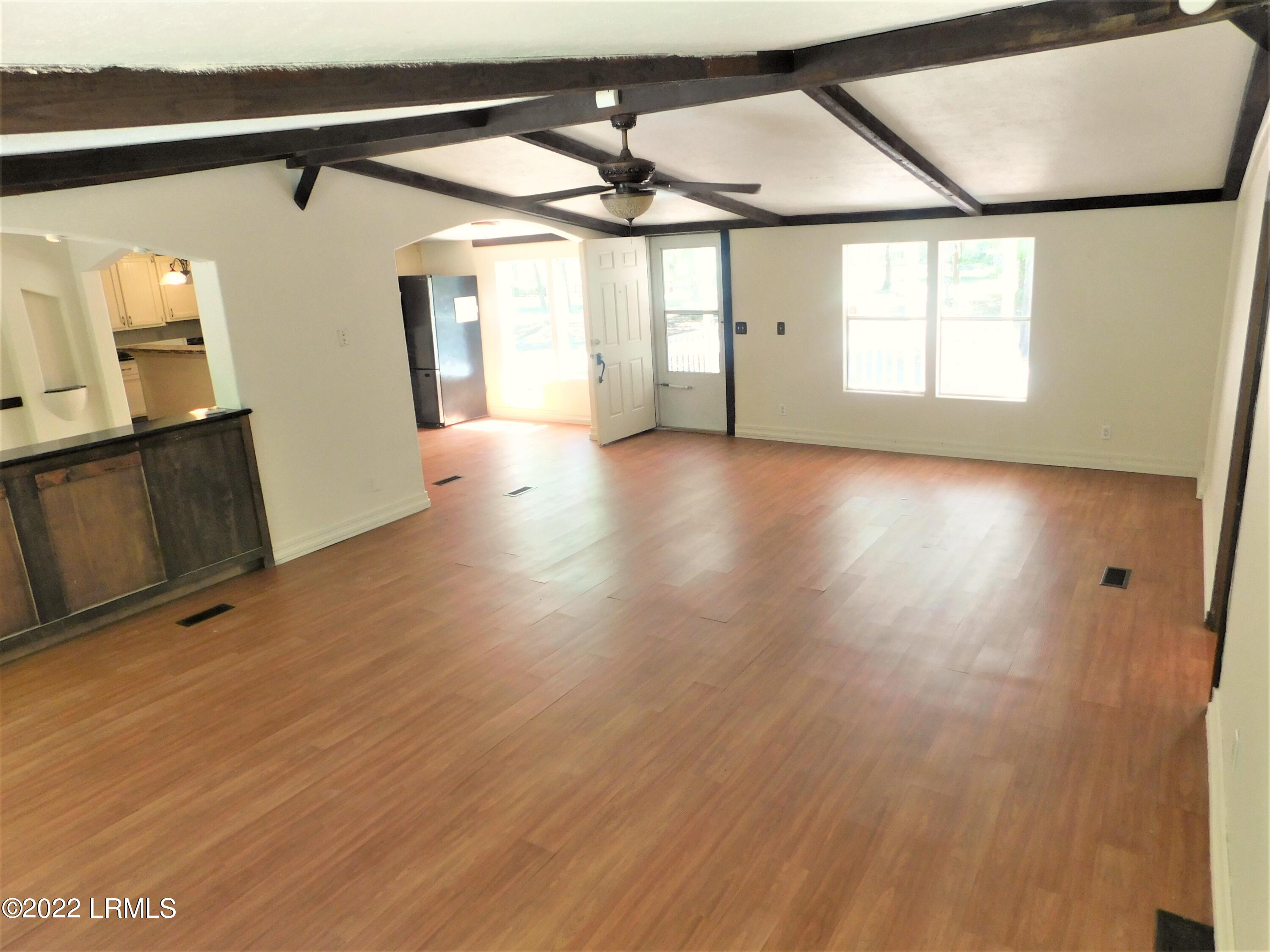 17 State Rd S-7-37 St. Helena Island, SC 29920 - Photo 3 of 34 Great Room