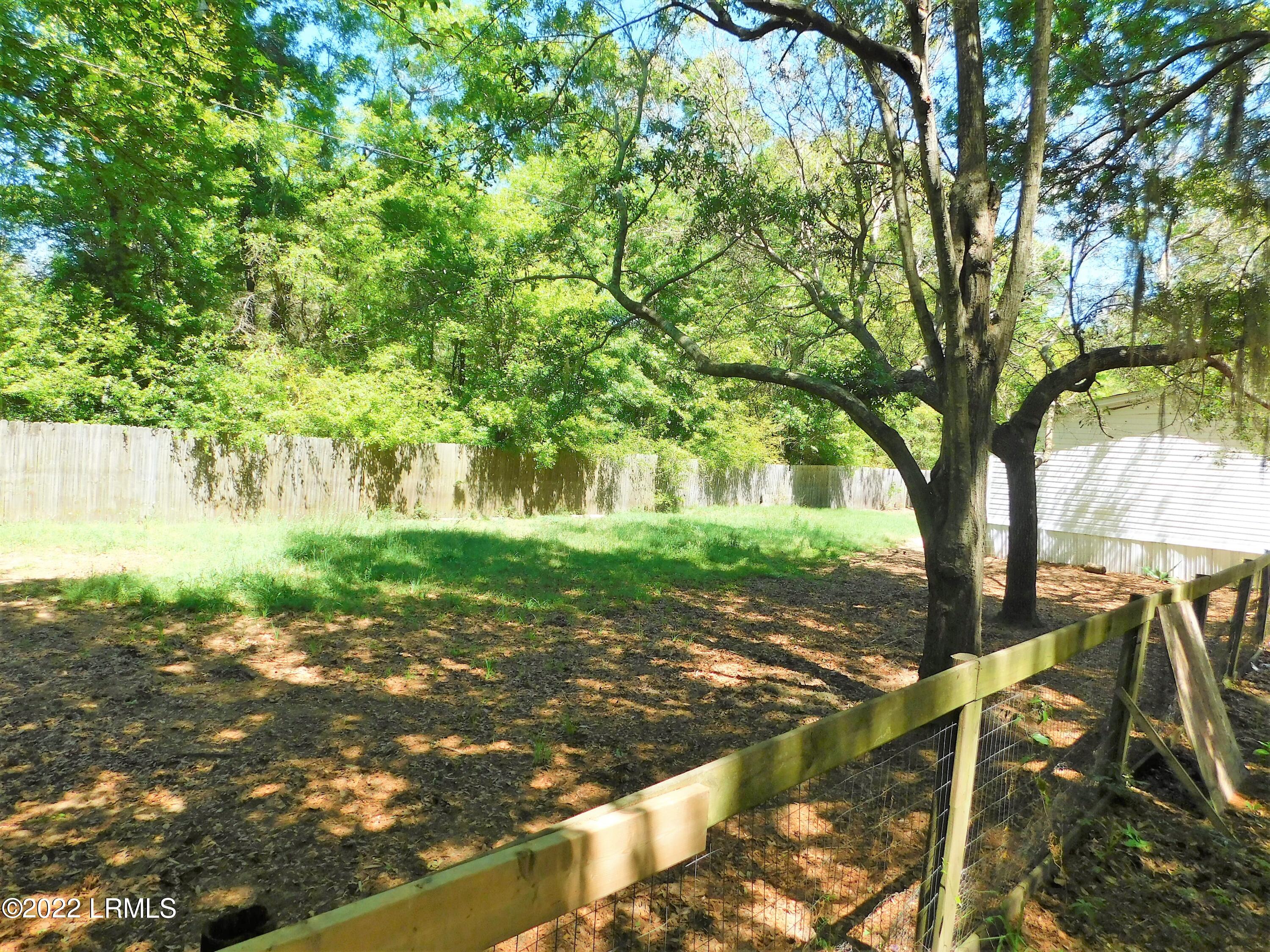 17 State Rd S-7-37 St. Helena Island, SC 29920 - Photo 33 of 34 Fenced Yard