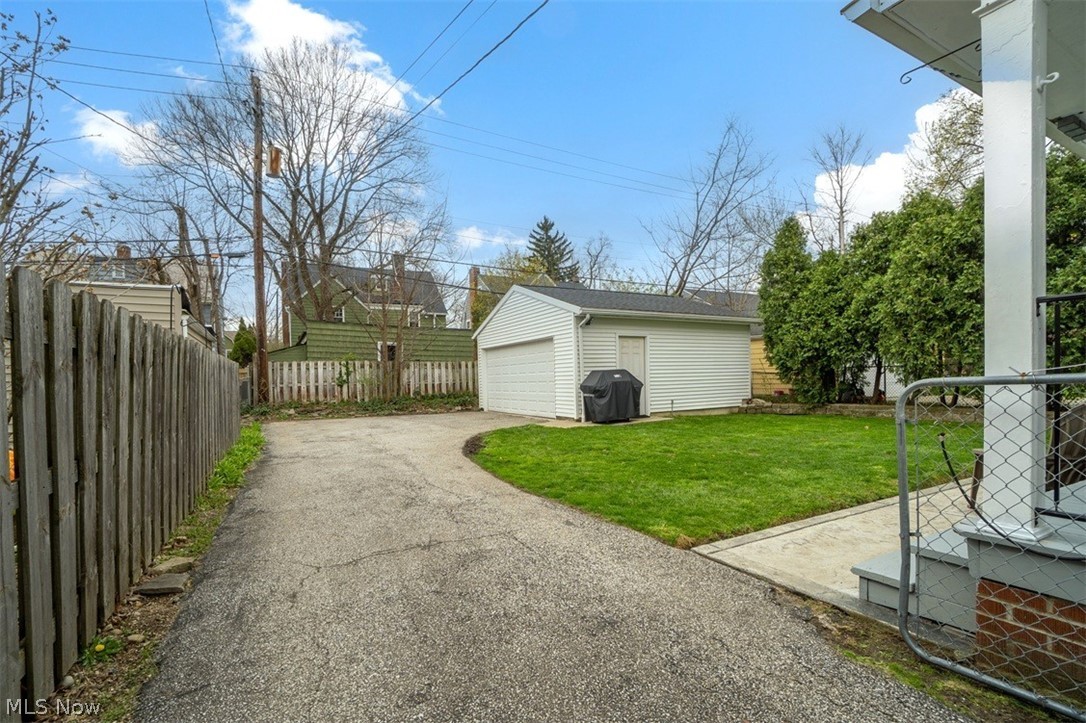 3269 Kenmore Road Shaker Heights, OH 44122 - Photo 26 of 29