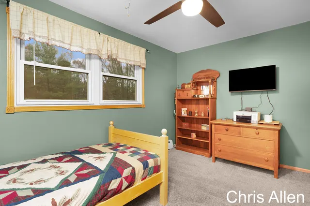 $440,000 | 9047 Algoma Avenue Northeast, Rockford, MI 49341