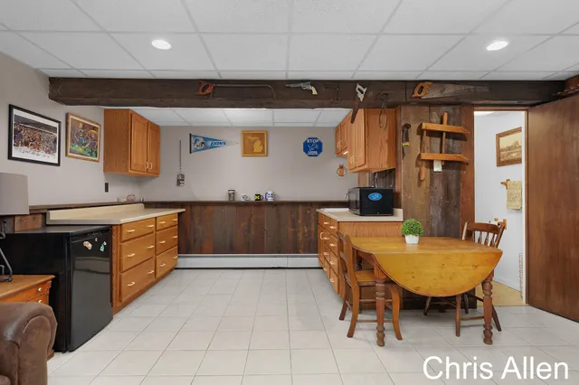 $440,000 | 9047 Algoma Avenue Northeast, Rockford, MI 49341