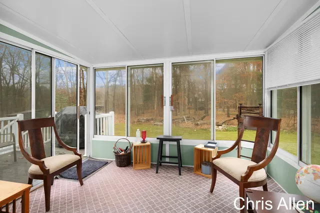 $440,000 | 9047 Algoma Avenue Northeast, Rockford, MI 49341