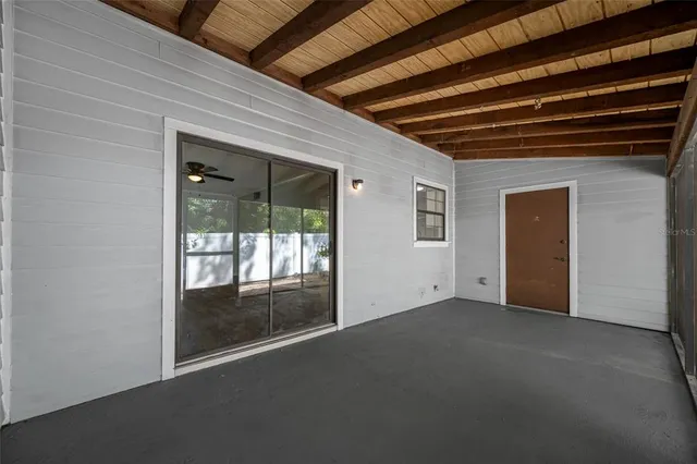 a view of empty room with front door