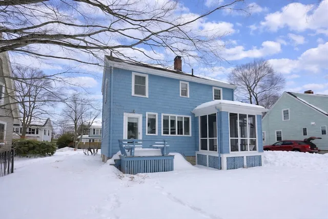 $999,000 | 76 Woodside Road, Winchester, MA 01890