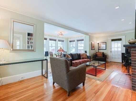 76 Woodside Road Winchester, MA 01890 - Photo 8 of 38