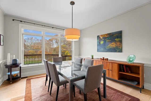 $2,200,000 | 4 East Neck Road, Stonington, CT 06378