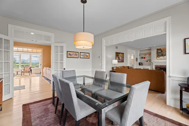 $2,200,000 | 4 East Neck Road, Stonington, CT 06378