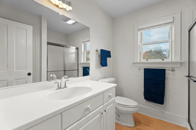 $2,200,000 | 4 East Neck Road, Stonington, CT 06378