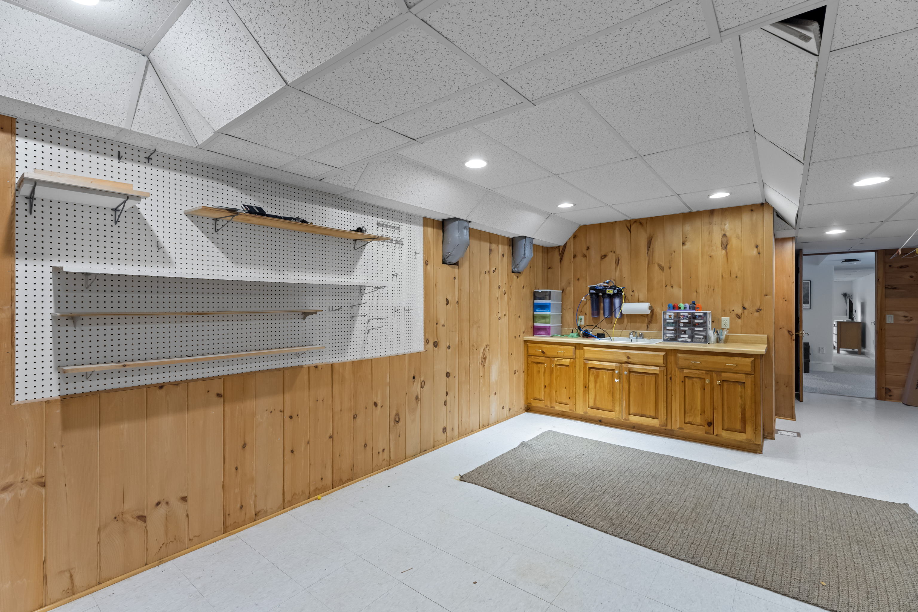 4 East Neck Road Stonington, CT 06378 - Photo 30 of 40