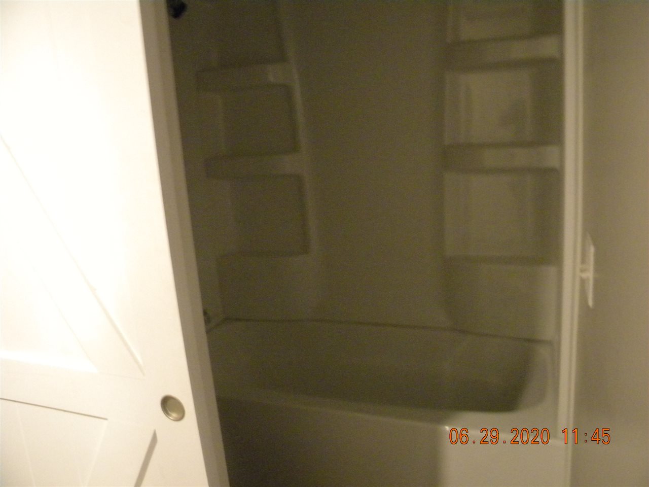 3374 West Huron Road Standish, MI 48658 - Photo 3 of 16 1876600-2.JPG