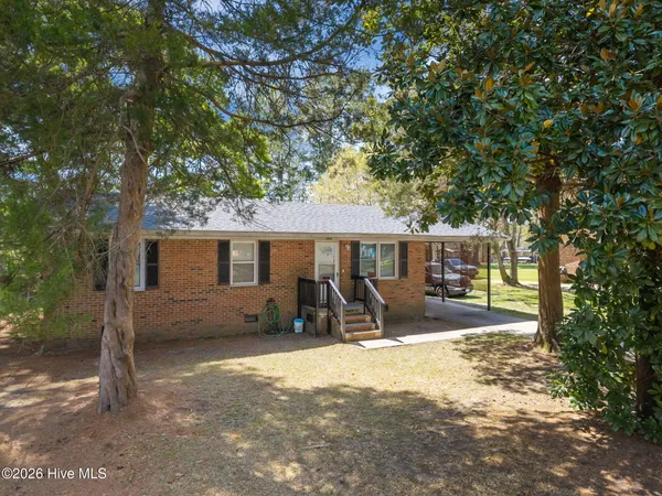 $189,900 | 1935 King Drive, Greenville, NC 27834