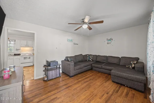 $189,900 | 1935 King Drive, Greenville, NC 27834