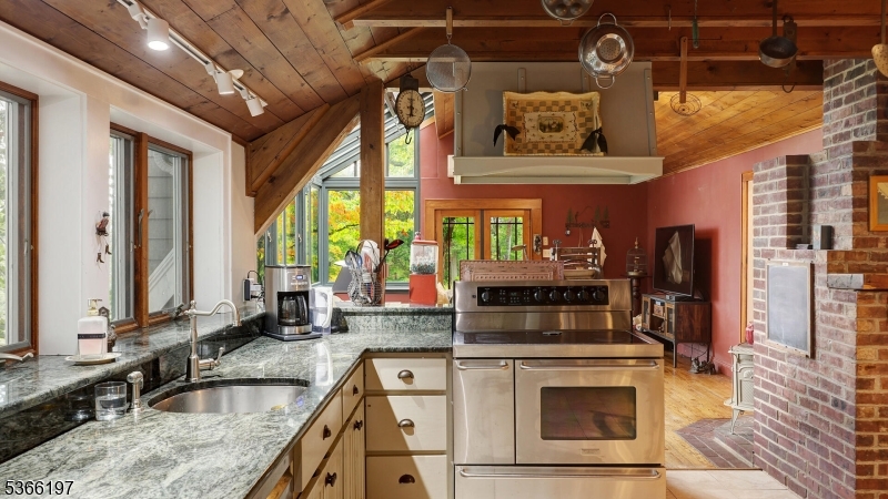 35 Woodledge Road Watchung, NJ 07069 - Photo 21 of 49