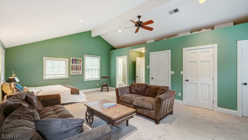 35 Woodledge Road Watchung, NJ 07069 - Photo 37 of 49