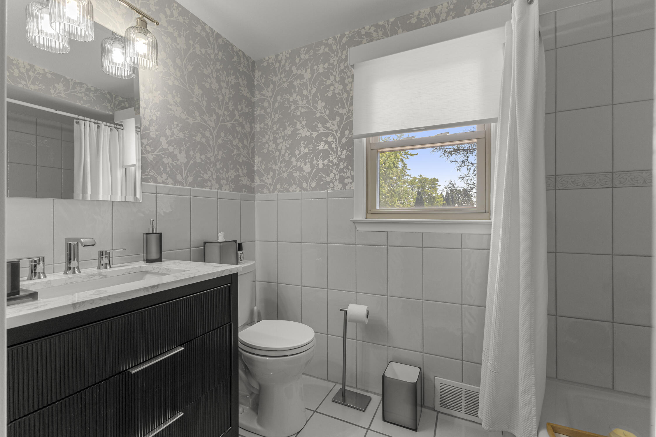 26181 Middlebelt Road Farmington Hills, MI 48334 - Photo 35 of 48 36