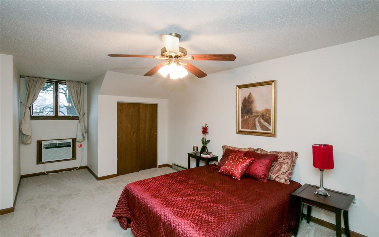 3214 130th Street Riverside, IA 52327 - Photo 16 of 25 Gallery Image 16
