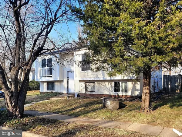 $3,600 | 2208 Cocquina Drive, Reston, VA 20191